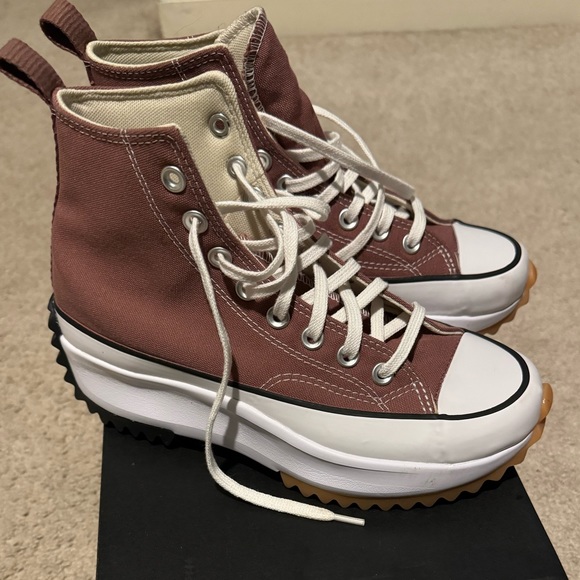 Run Star Hike Hi Womans Size 8 - Picture 1 of 6